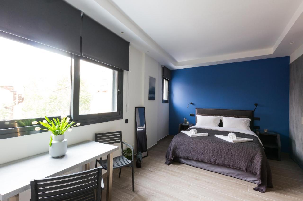 12 Reasons Why Metaxourgeio Aparthotel Атина Екстериор снимка